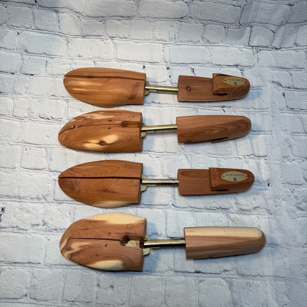 Nordstrom Cedar Shoe Trees (Set of 4) large and xl - Picture 3 of 7
